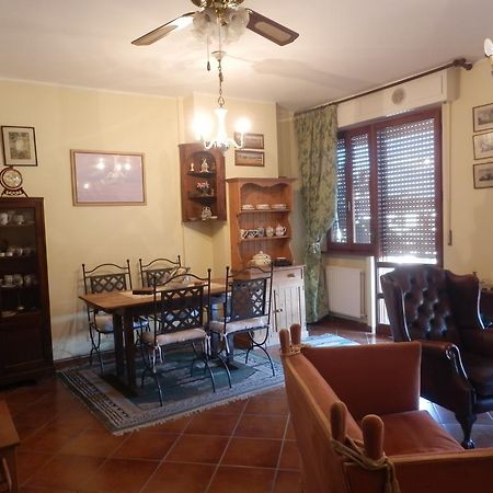 Appartamento Victor Tuoro sul Trasimeno Room photo