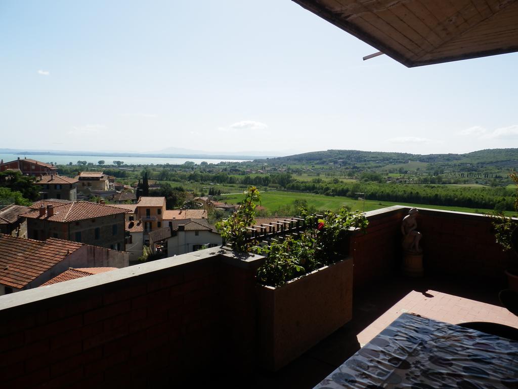 Appartamento Victor Tuoro sul Trasimeno Exterior photo